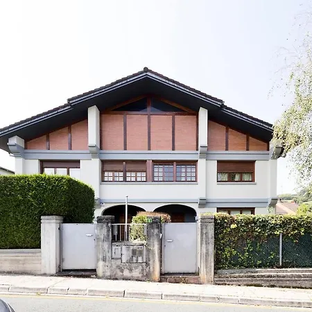 Gabi Enea Ideal Familias Holiday home