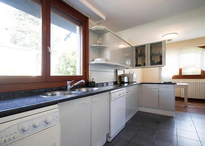 Gabi Enea Ideal Familias * Hondarribia