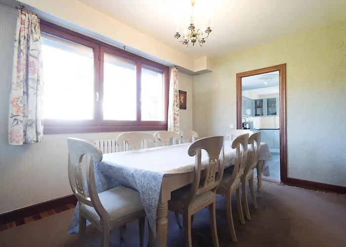 Gabi Enea Ideal Familias Holiday home *